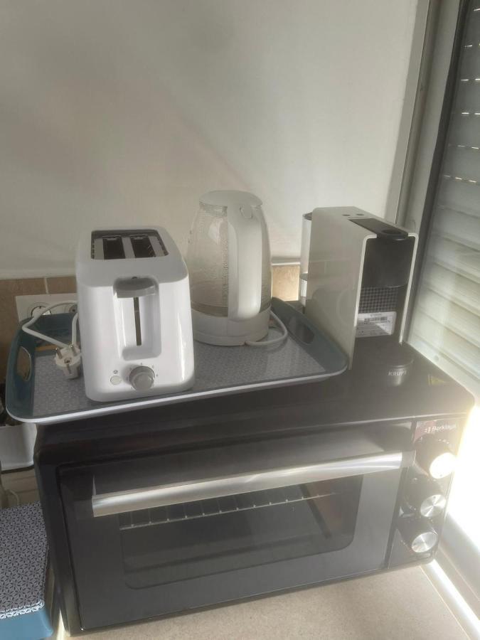 Nana Cocooning- C42- Vue Panoramique - Appartement Cosy Et Lumineux- Cuisine Equipee- Clim-Terrasse 卡宴 外观 照片